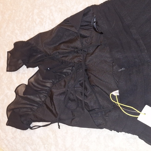 BNWT BCBGeneration Black Beautiful  Cocktail Dress Shrt w Pleat Skirt Size 4 - Picture 8 of 11